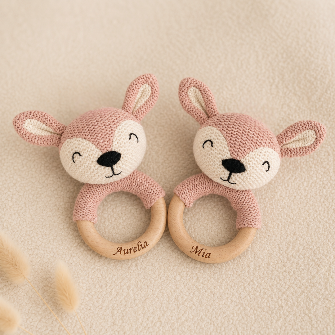 Jollein Greifling Reh Rosa personalisiert – Namensgravur Babygeschenk